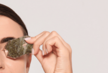 Doğal Yöntemlerle Morlukları Önleyen Göz Altı Bakım Rehberi