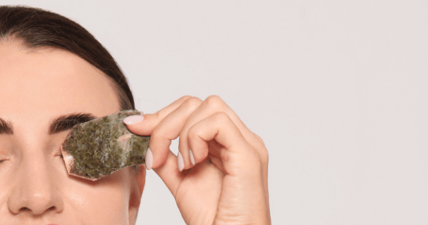 Doğal Yöntemlerle Morlukları Önleyen Göz Altı Bakım Rehberi